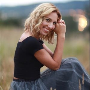 Meet your Posher, Alena